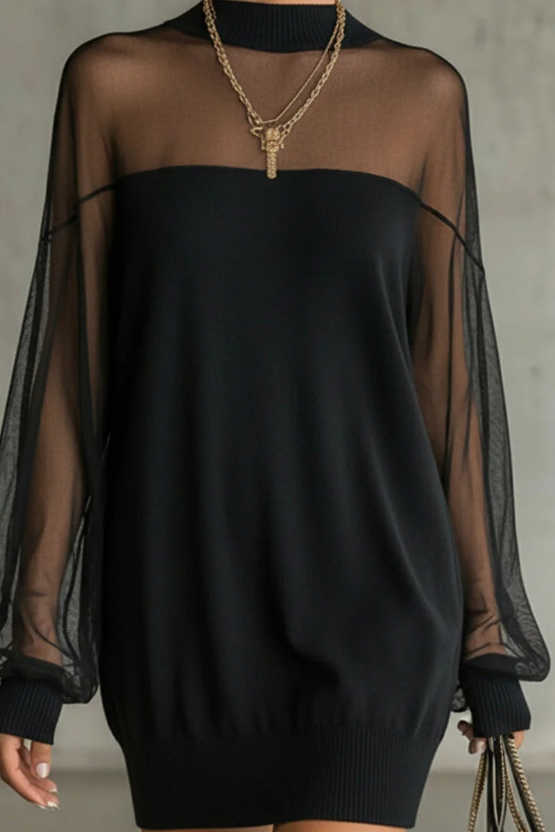 Thaïs - Kurzes Kleid mit Stehkragen und Transparenten Ärmeln