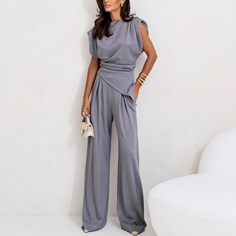 Eleganter Zweiteiler mit weitem Bein & Drapiertem Top – Stilvoller Jumpsuit Look für Damen