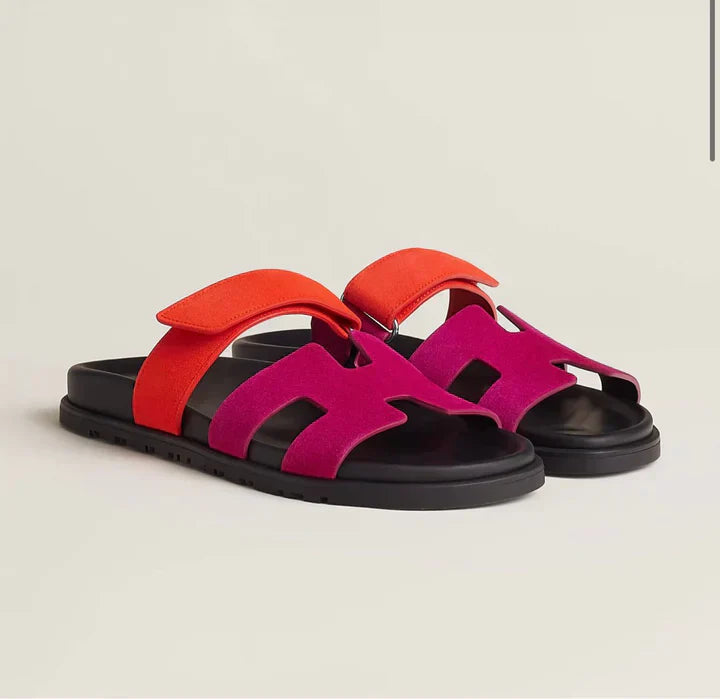 Elegante Slip-On Sandalen für Damen mit verstellbarem Riemen – Bequem, Modern & Vielseitig
