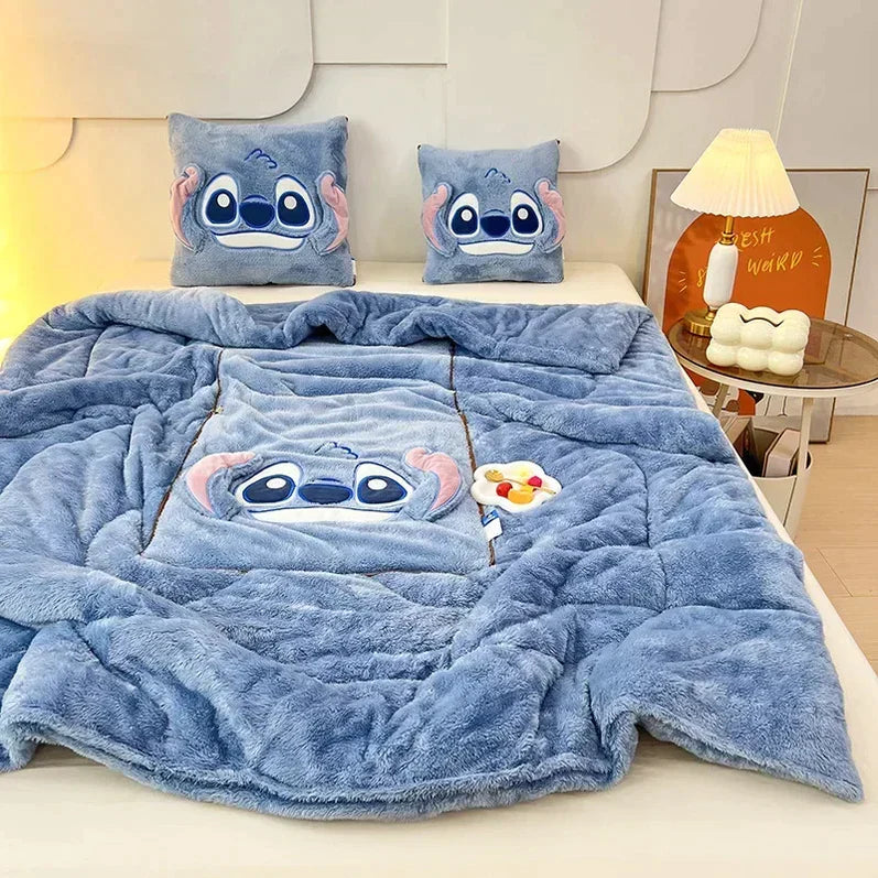 CozyCush : Verwandeln Sie Ihren Komfort mit unserem Decken- und Kissen-Set