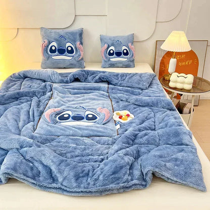 CozyCush : Verwandeln Sie Ihren Komfort mit unserem Decken- und Kissen-Set