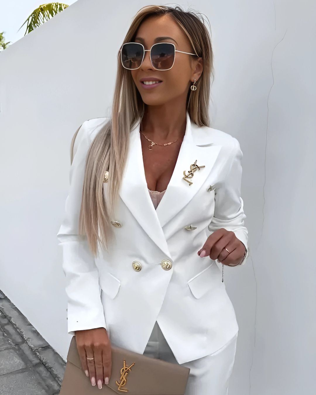 Hélène - Eleganter und Taillierter Blazer in Einfarbigen Farben mit Detaillierten Knöpfen für Damen