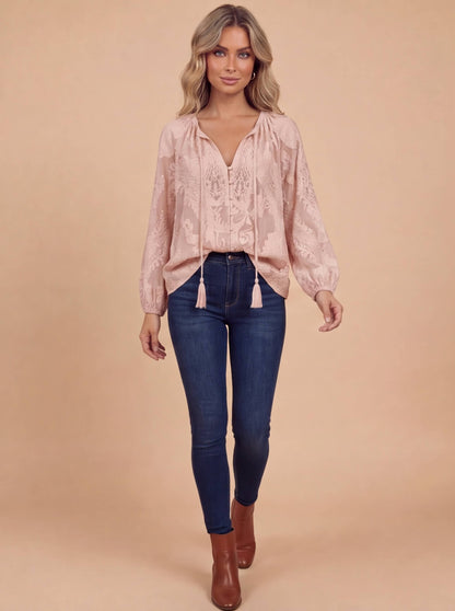 Boho Bluse mit Stickmuster für Damen – Luftige Langarmbluse mit V-Ausschnitt & Quasten