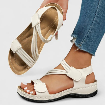 Bequeme Damen Sandalen mit Fußbett – Orthopädischer Komfort für jeden Tag