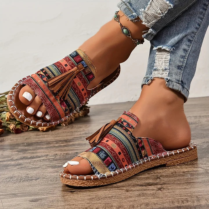 Boho Quasten Sandalen für Damen – Bequeme Sommer Pantoletten mit Ethno-Print