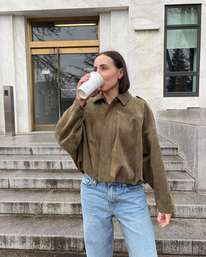 Esméline - Elegante Oversize Frühlingsjacke aus Wildlederimitat und Kunstleder mit Kragen und Reißverschluss für Damen