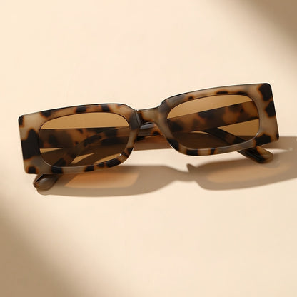 Rechteckige Retro Sonnenbrille für Damen – UV400 Schutz & Trendiger Y2K Style