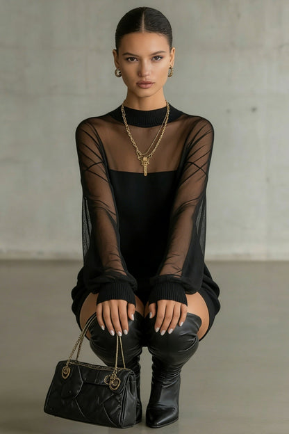 Thaïs - Kurzes Kleid mit Stehkragen und Transparenten Ärmeln