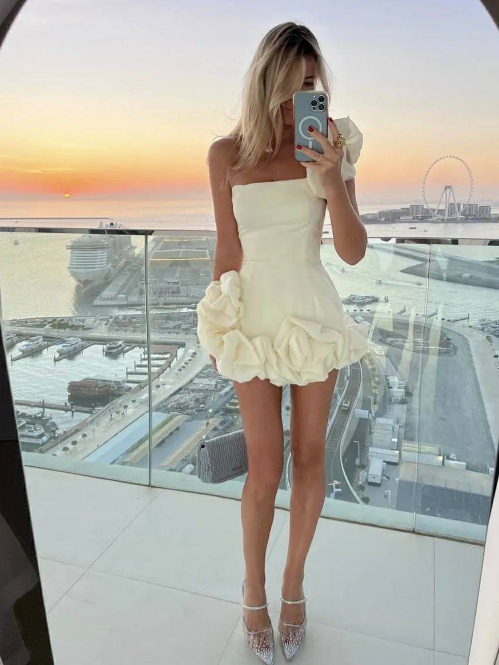 Kaelyne - Einseitiges Bustierkleid mit Rüschensaum