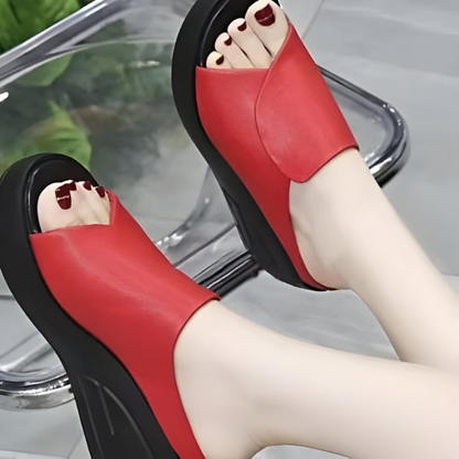 Clara - Elegante und Orthopädische Plateau-Sandalen mit Offener Spitze