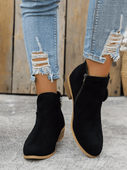 Zélyna - Elegante Niedrige Stiefeletten aus Wildleder für Damen, Frühling, mit Reißverschluss und Kleinem Absatz, Einfarbig
