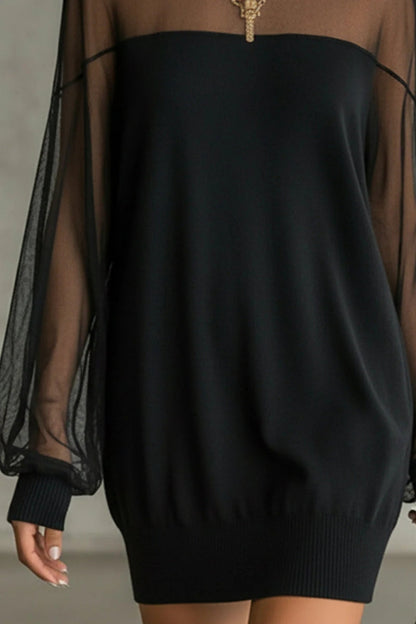 Thaïs - Kurzes Kleid mit Stehkragen und Transparenten Ärmeln