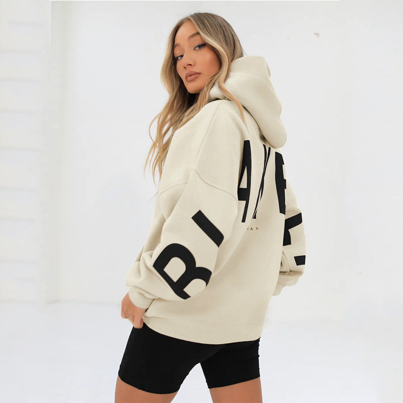 Lovéa - Oversize Kapuzenpullover für Frauen mit auffälligem Textdruck