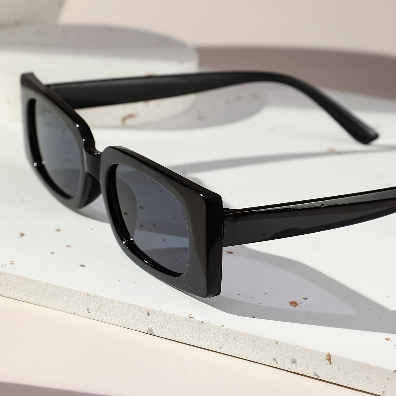 Rechteckige Retro Sonnenbrille für Damen – UV400 Schutz & Trendiger Y2K Style