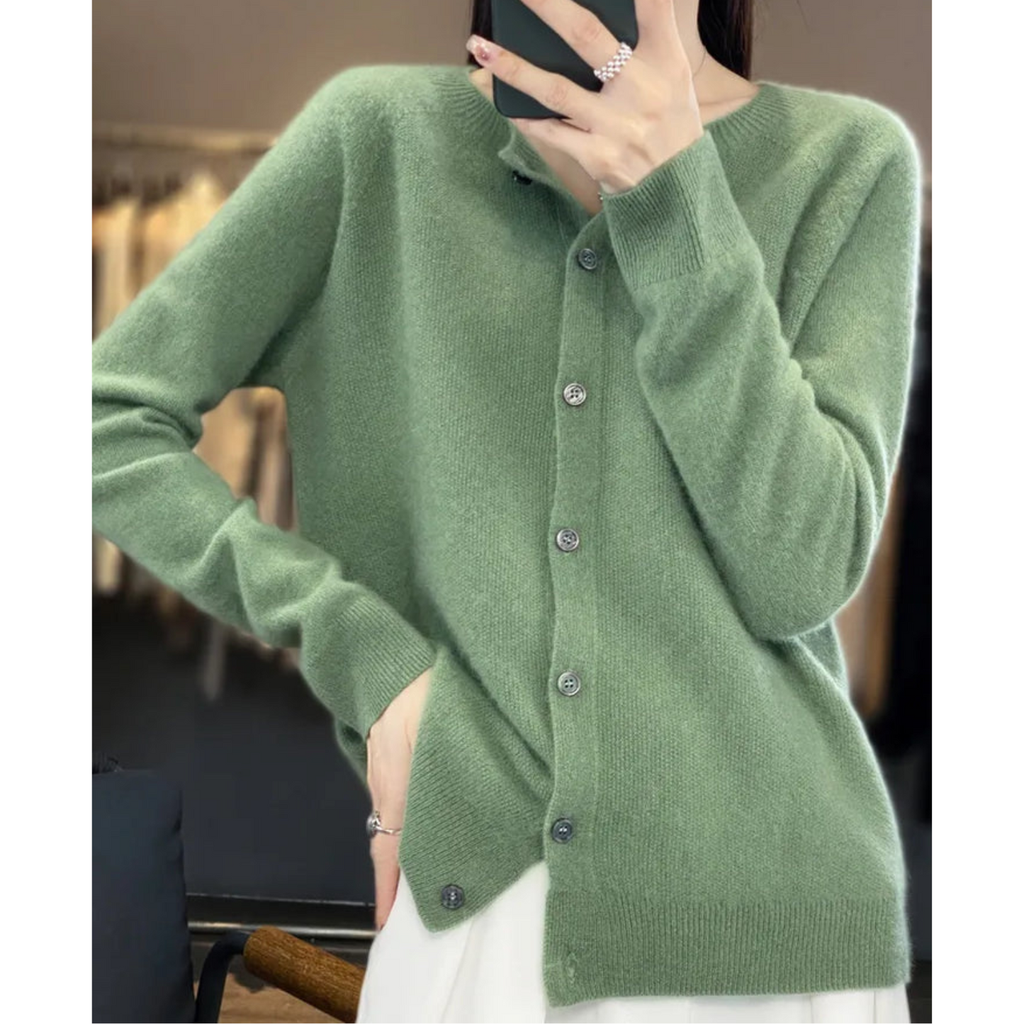 Bérélie - Damen-Cardigan mit Bootsausschnitt aus reiner Merinowolle, Cashmere-Stil, einfarbig