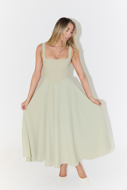 Marcelline - Midi Sommerkleid für Frauen mit quadratischem Ausschnitt und ärmellos
