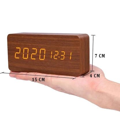BoisSage - Wecker aus echtem Holzblock – WoodWatch – LED-Anzeige – Sprachsteuerung