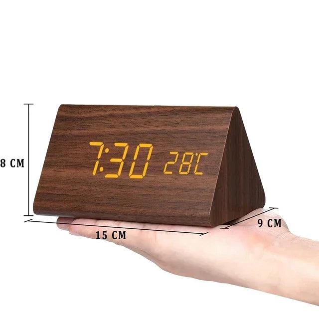 BoisSage - Wecker aus echtem Holzblock – WoodWatch – LED-Anzeige – Sprachsteuerung
