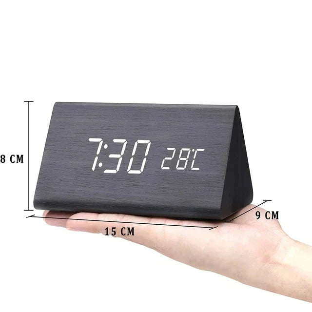 BoisSage - Wecker aus echtem Holzblock – WoodWatch – LED-Anzeige – Sprachsteuerung