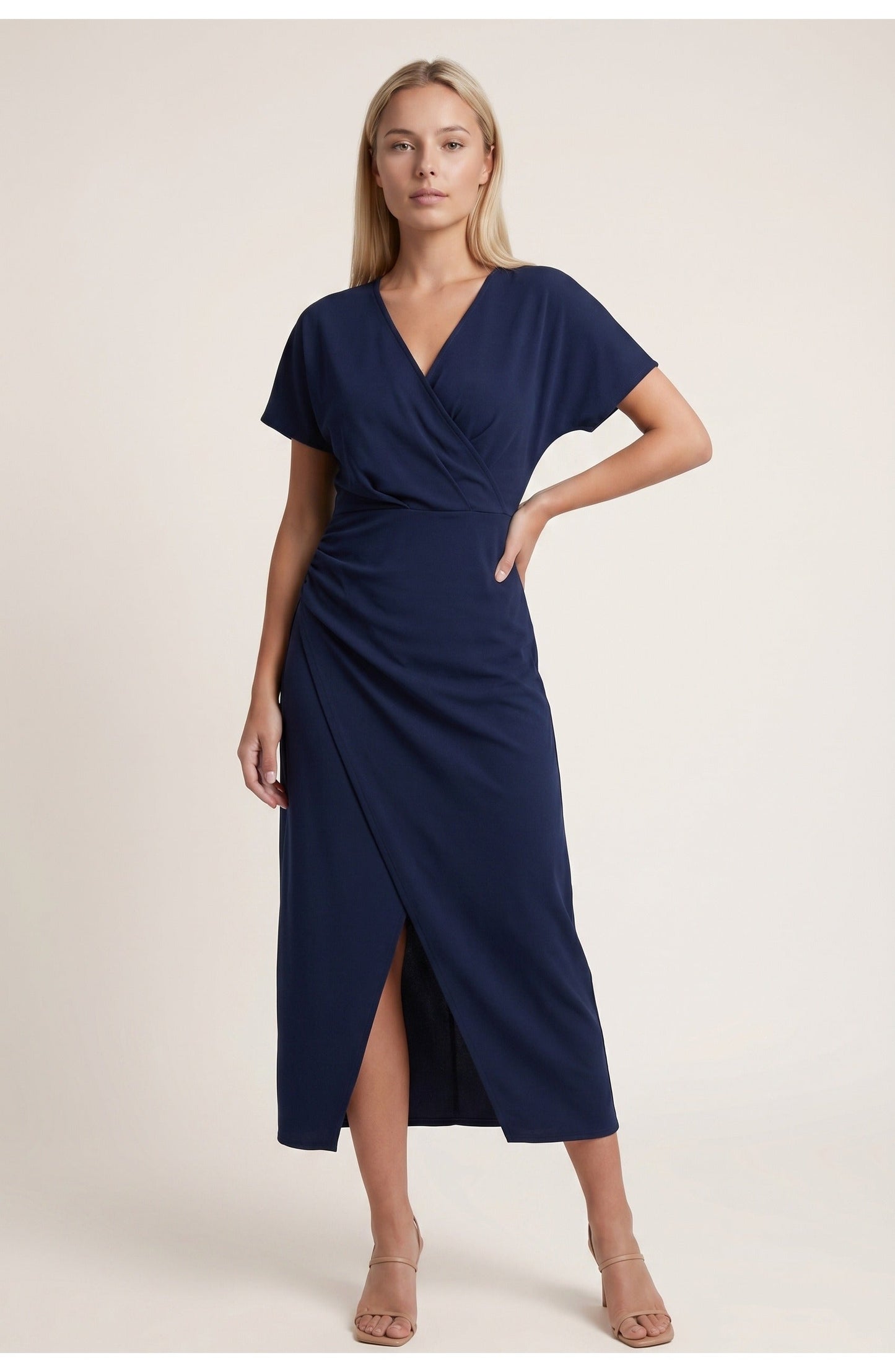 Elegantes Wickelkleid mit V-Ausschnitt für Damen – Figurbetontes Midikleid mit Taillenraffung & Schlitz