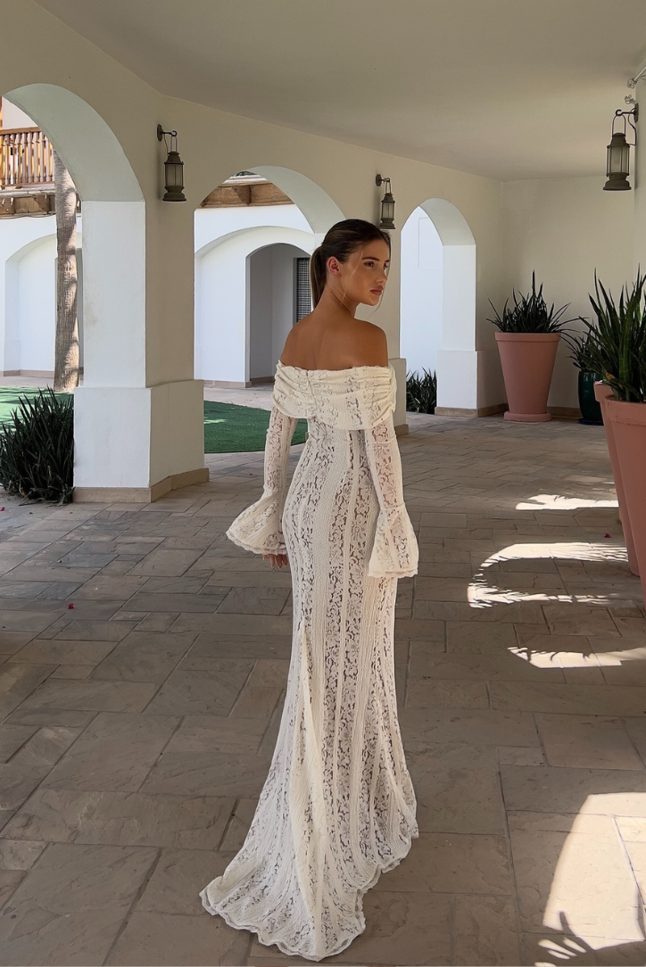 Elegantes Spitze Maxikleid für Damen – Off-Shoulder Abendkleid mit figurbetonter Silhouette