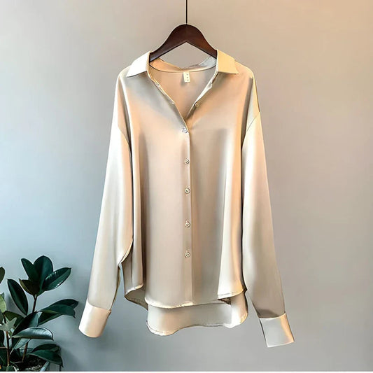 Sophie - Elegante und Luxuriöse Bluse aus Glänzendem Satin mit Knöpfen und Langen Ärmeln für Frauen
