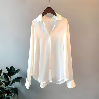 Sophie - Elegante und Luxuriöse Bluse aus Glänzendem Satin mit Knöpfen und Langen Ärmeln für Frauen
