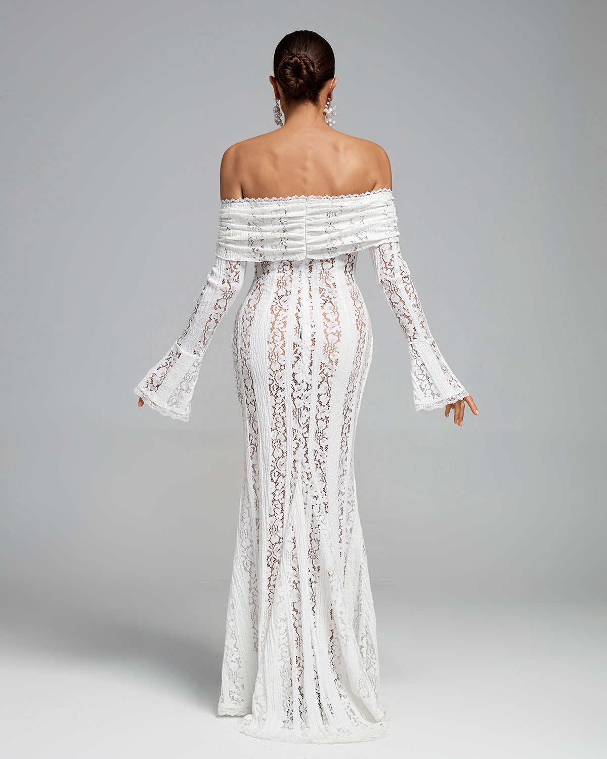 Elegantes Spitze Maxikleid für Damen – Off-Shoulder Abendkleid mit figurbetonter Silhouette