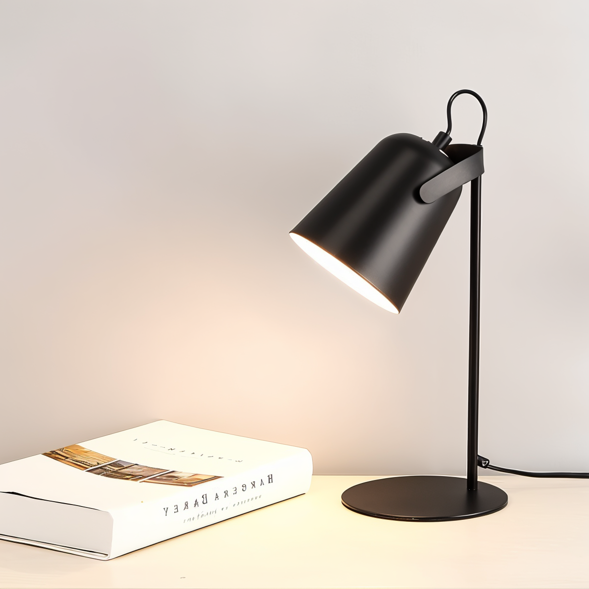 Lumicaron - Verstellbare Tischlampe im Macaron-Design