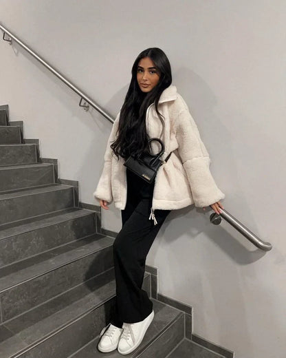Béatrice - Unverzichtbare Teddy-Midseason-Jacke, Köstlich Weich, Bequem, Elegant und Warm, mit Reißverschluss und Stehkragen