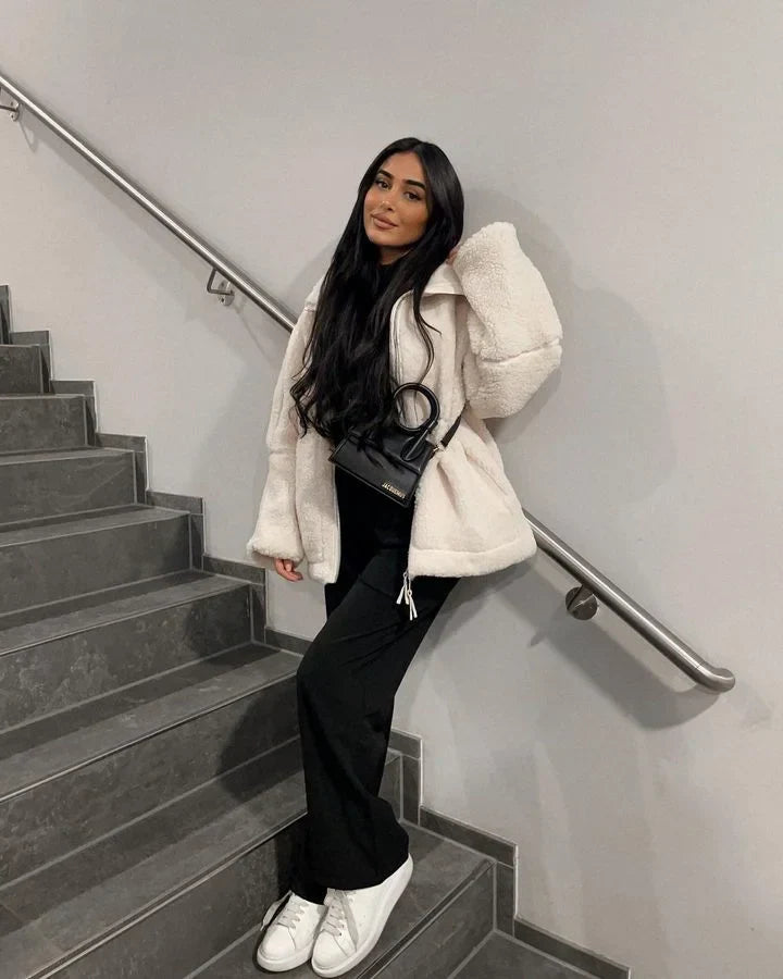 Béatrice - Unverzichtbare Teddy-Midseason-Jacke, Köstlich Weich, Bequem, Elegant und Warm, mit Reißverschluss und Stehkragen