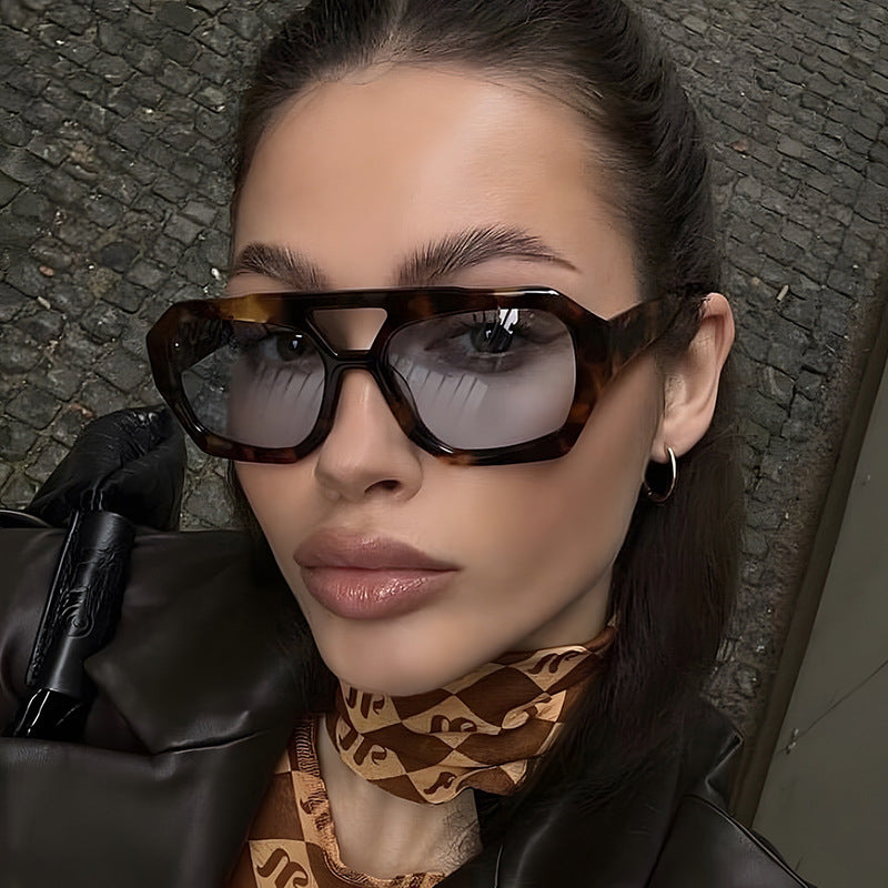Oversize Statement Sonnenbrille für Damen – Geometrisches Design & UV400 Schutz
