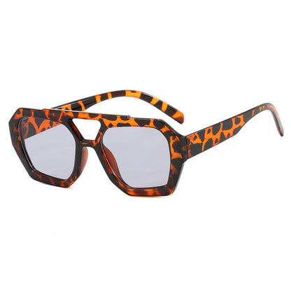 Oversize Statement Sonnenbrille für Damen – Geometrisches Design & UV400 Schutz