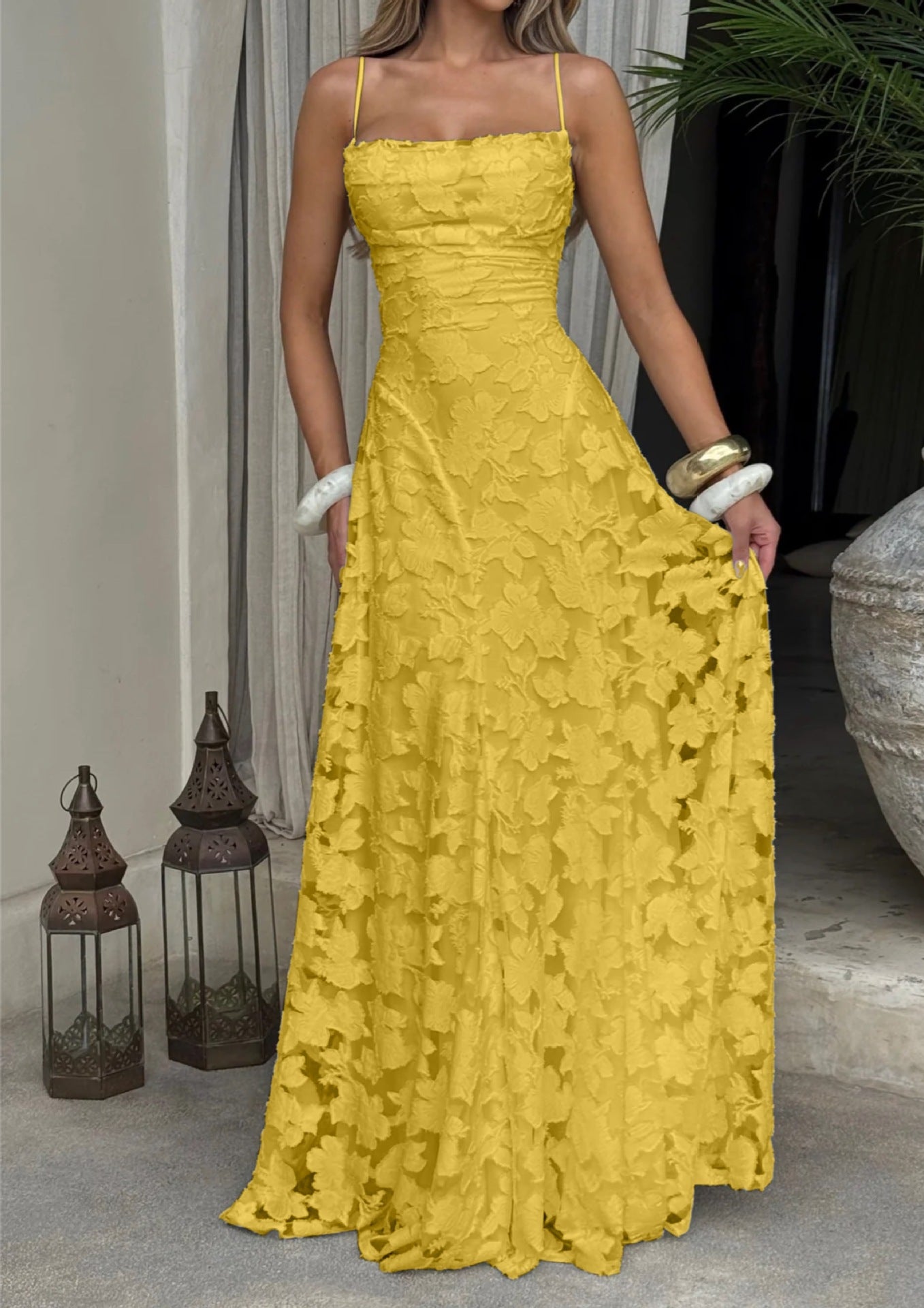 Elegantes Spitzen-Maxikleid für Damen – Ärmelloses Abendkleid mit floraler Spitze