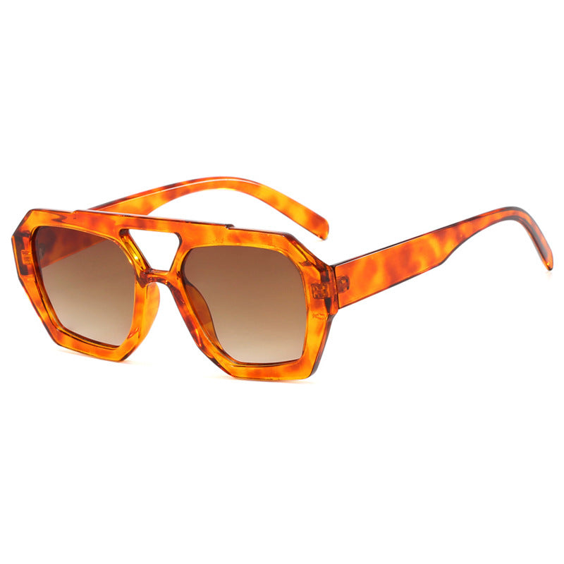 Oversize Statement Sonnenbrille für Damen – Geometrisches Design & UV400 Schutz