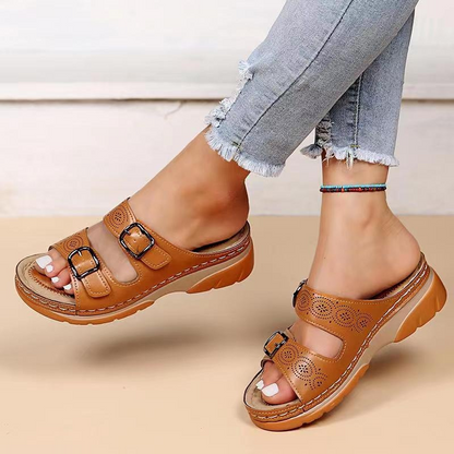 Bequeme Damen Komfort Sandalen mit Schnallen – Orthopädische Slip-On Pantoletten für Alltag & Sommer