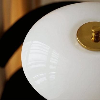Vintage Tischlampe mit Pilzschirm – Elegante Retro Designleuchte für Wohnzimmer & Schlafzimmer