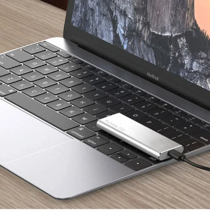 Vaultia - Ultra-Dünne Externe Festplatte 4 TB mit USB-C
