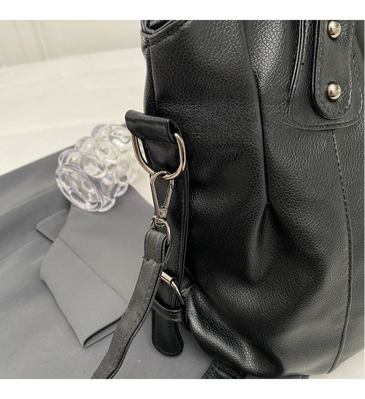 Marine - Große Handtasche aus weichem Leder