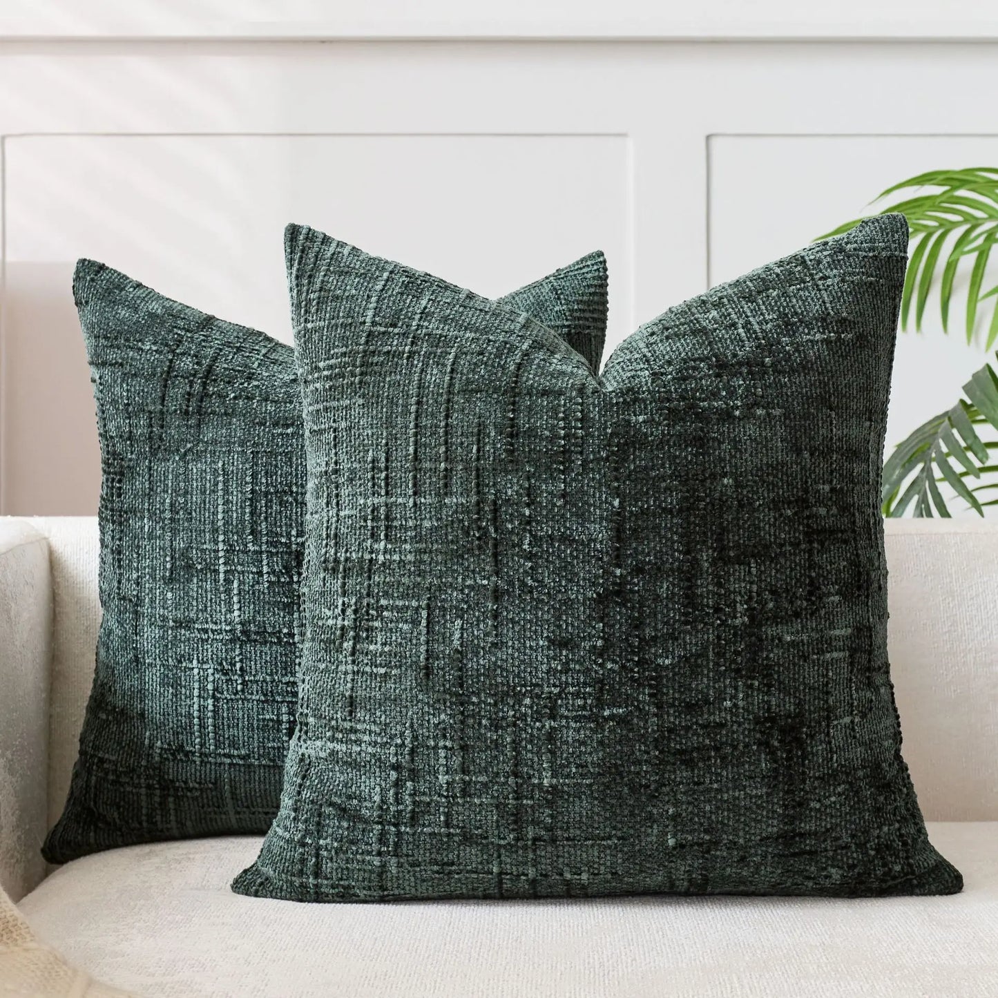 BambouLuxe - Dekorative Kissenhülle aus Chenille mit Bambusstruktur
