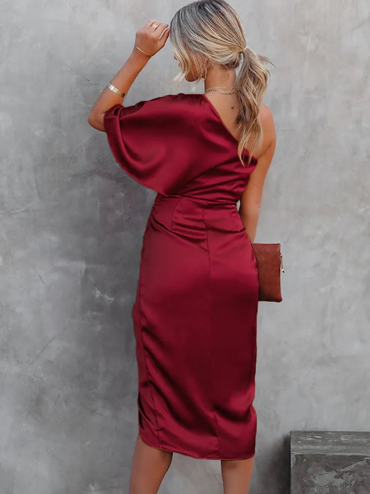 Elegantes One-Shoulder Midikleid mit Satin-Finish für Damen – Figurbetontes Abendkleid mit asymmetrischem Schnitt