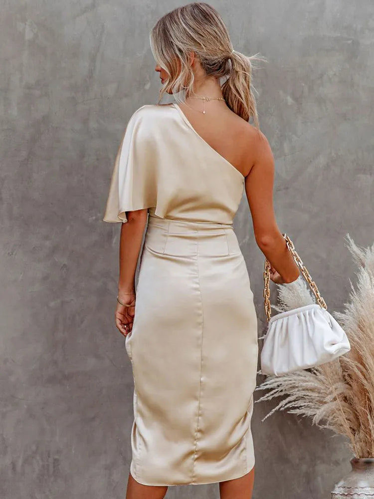 Elegantes One-Shoulder Midikleid mit Satin-Finish für Damen – Figurbetontes Abendkleid mit asymmetrischem Schnitt