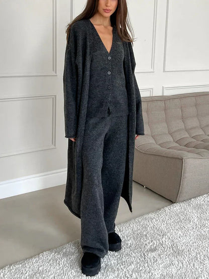 Calise - Sommer Ensemble aus weichem, leichtem und elegantem Material für Frauen, bestehend aus einer Weste, einem Blazer und einer Hose