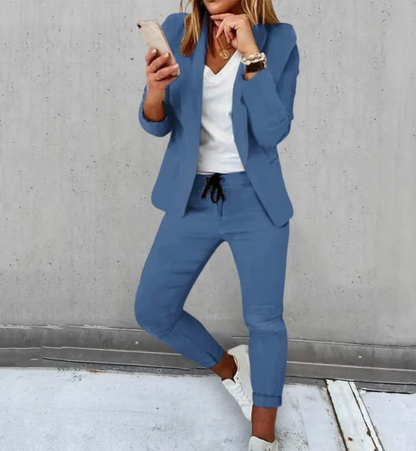 Ambréa - Taillierter Blazer und Bequeme Hose mit Kordelzug
