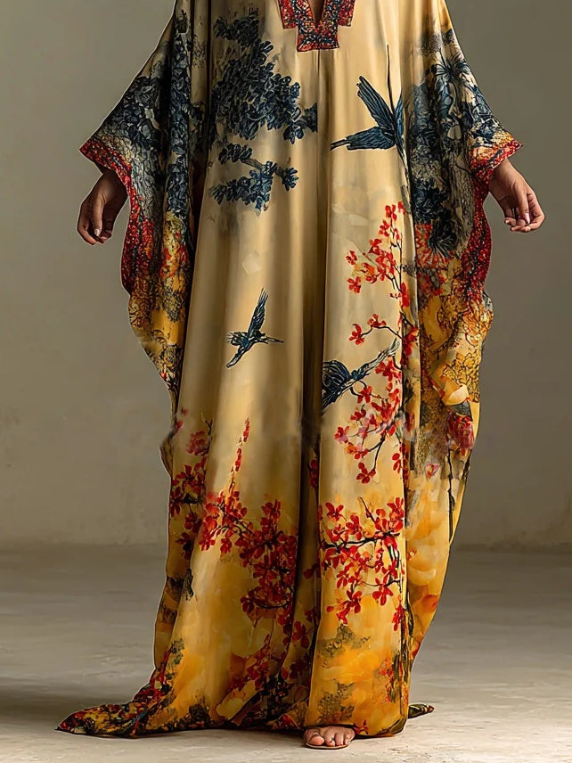 Eberesche - Lange Robe mit Fledermausärmeln und Künstlerischem Druck von Roten Ahornblüten und Vögeln