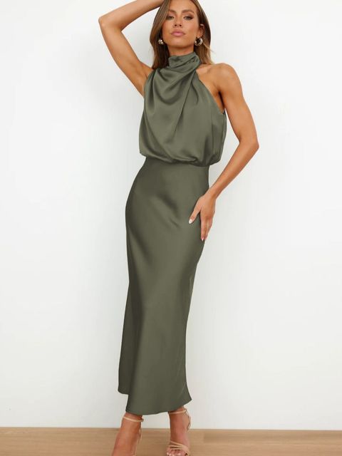 Zélène - Elegantes ärmelloses Cocktailkleid mit Stehkragen und glänzendem Effekt
