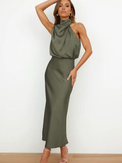 Zélène - Elegantes ärmelloses Cocktailkleid mit Stehkragen und glänzendem Effekt