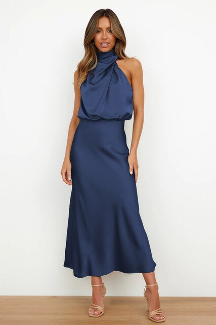 Zélène - Elegantes ärmelloses Cocktailkleid mit Stehkragen und glänzendem Effekt