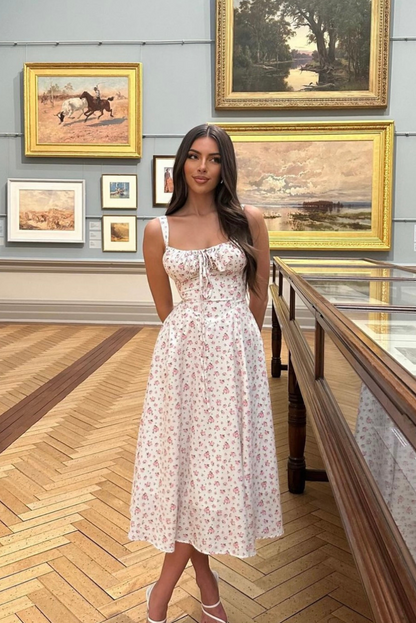 Romantisches Midi Sommerkleid für Damen – Floraler Print & Figurbetonte Passform mit Schnürung