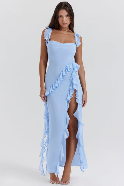 Évanya - Elegantes Maxikleid mit Cascading Rüschendetail und Hohem Schlitz